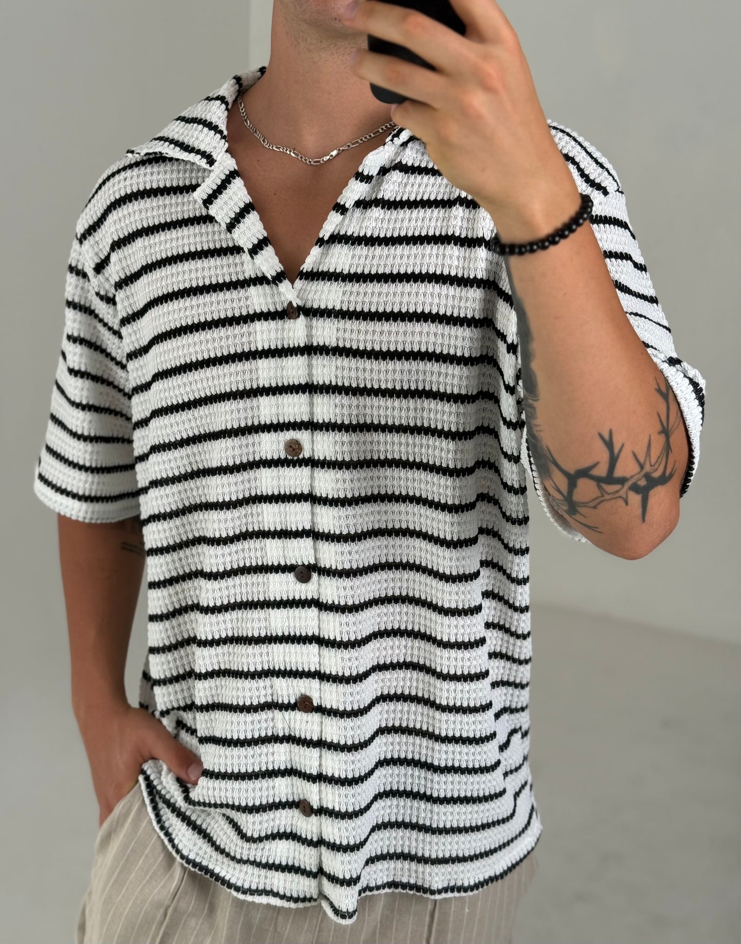 Tejida Lines - White