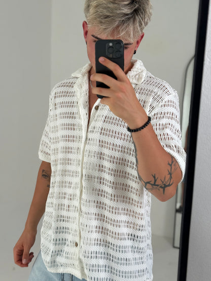 Camisa Tejida Translúcida de Manga Corta – Blanco