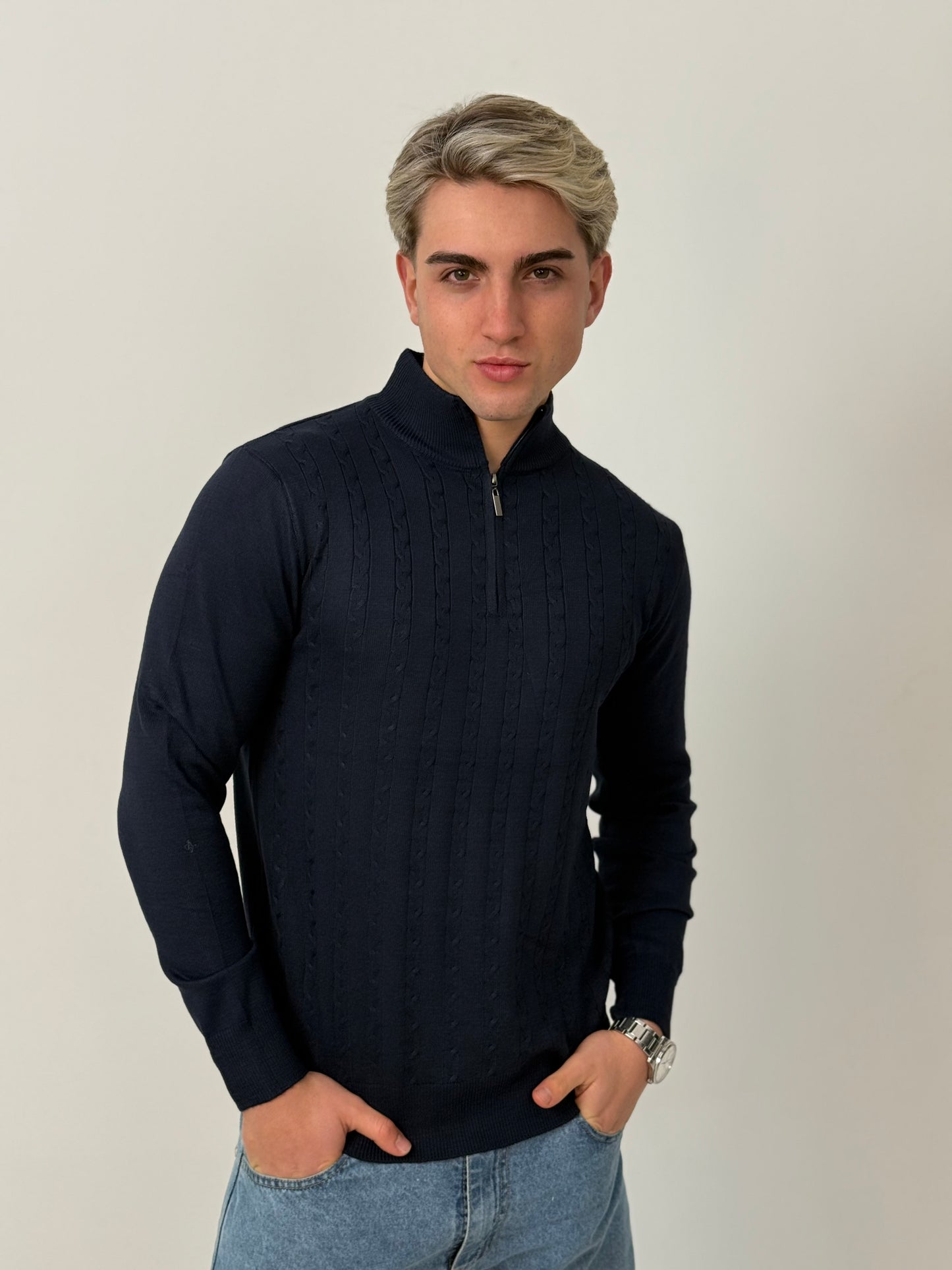Sweater Esencia - Azul Marino