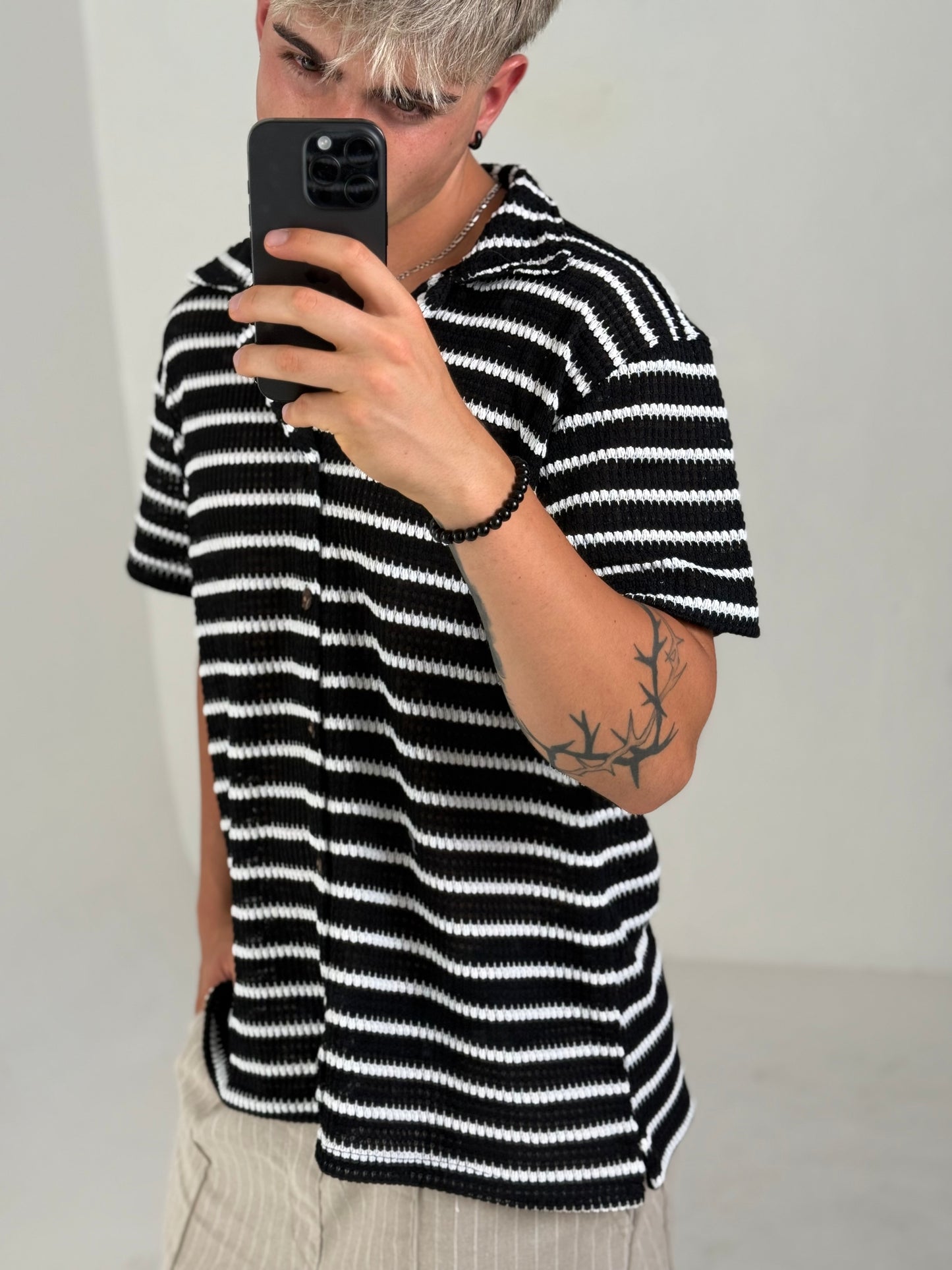 Tejida Lines - Black