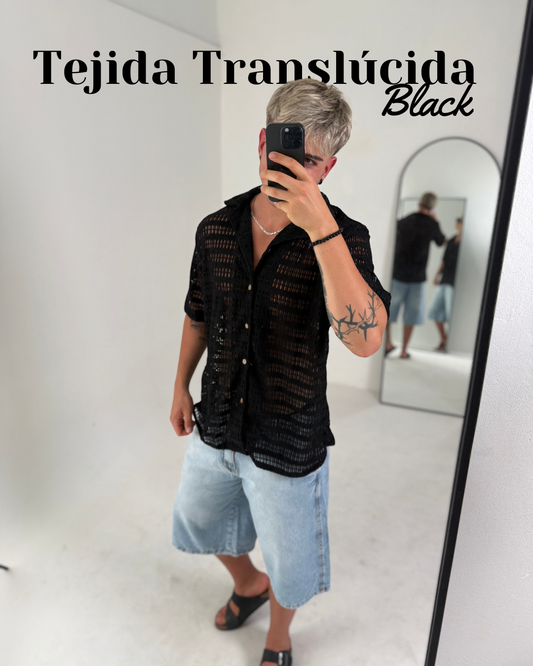 Camisa Tejida Translúcida de Manga Corta – Negro