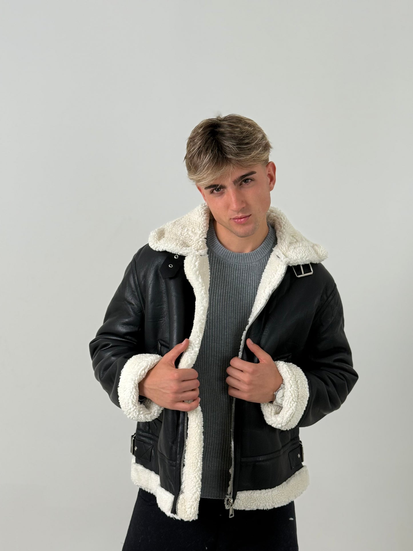 Chaqueta Gamulán Negra - Corderito Crudo
